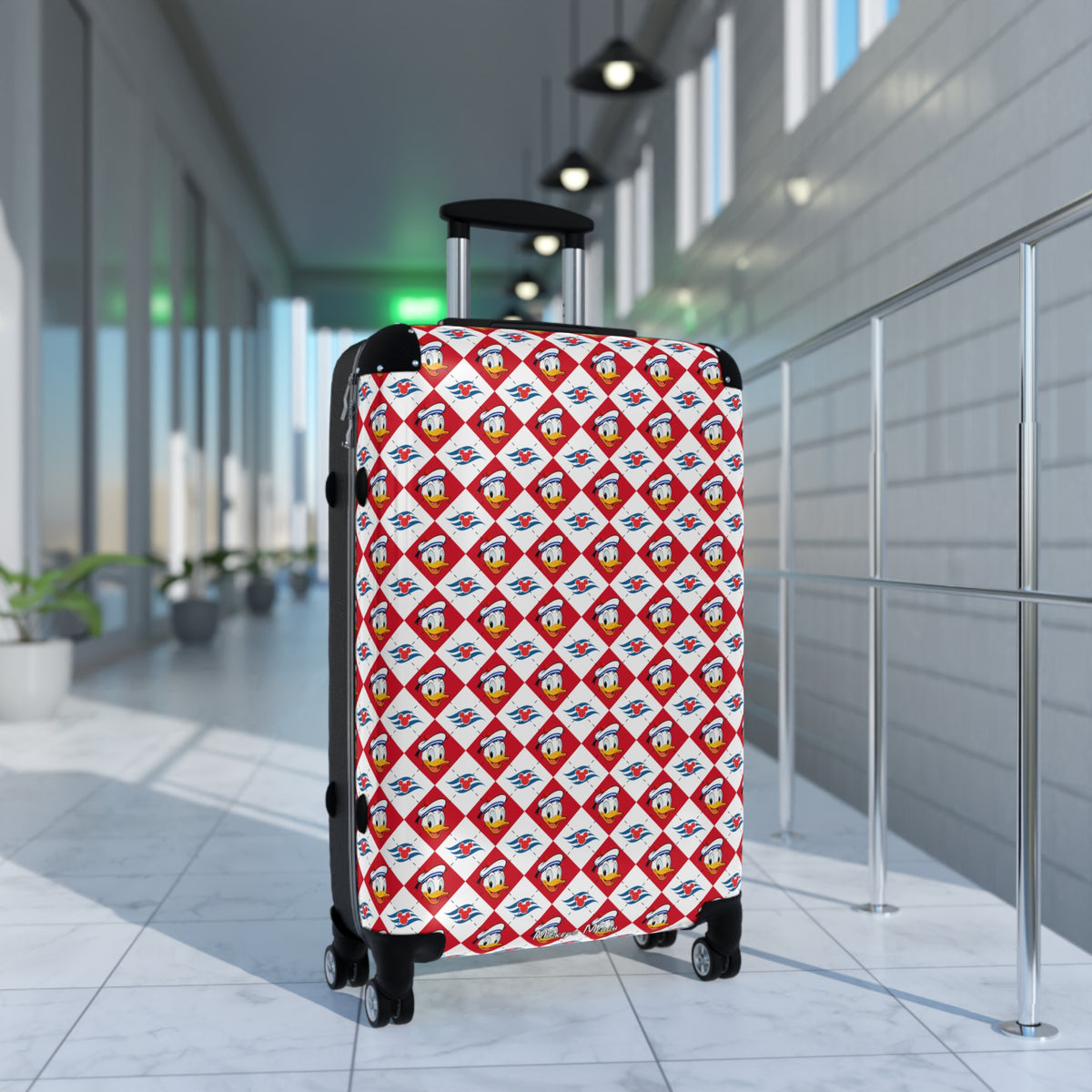 DCL Donald Polycarbonate Suitcase