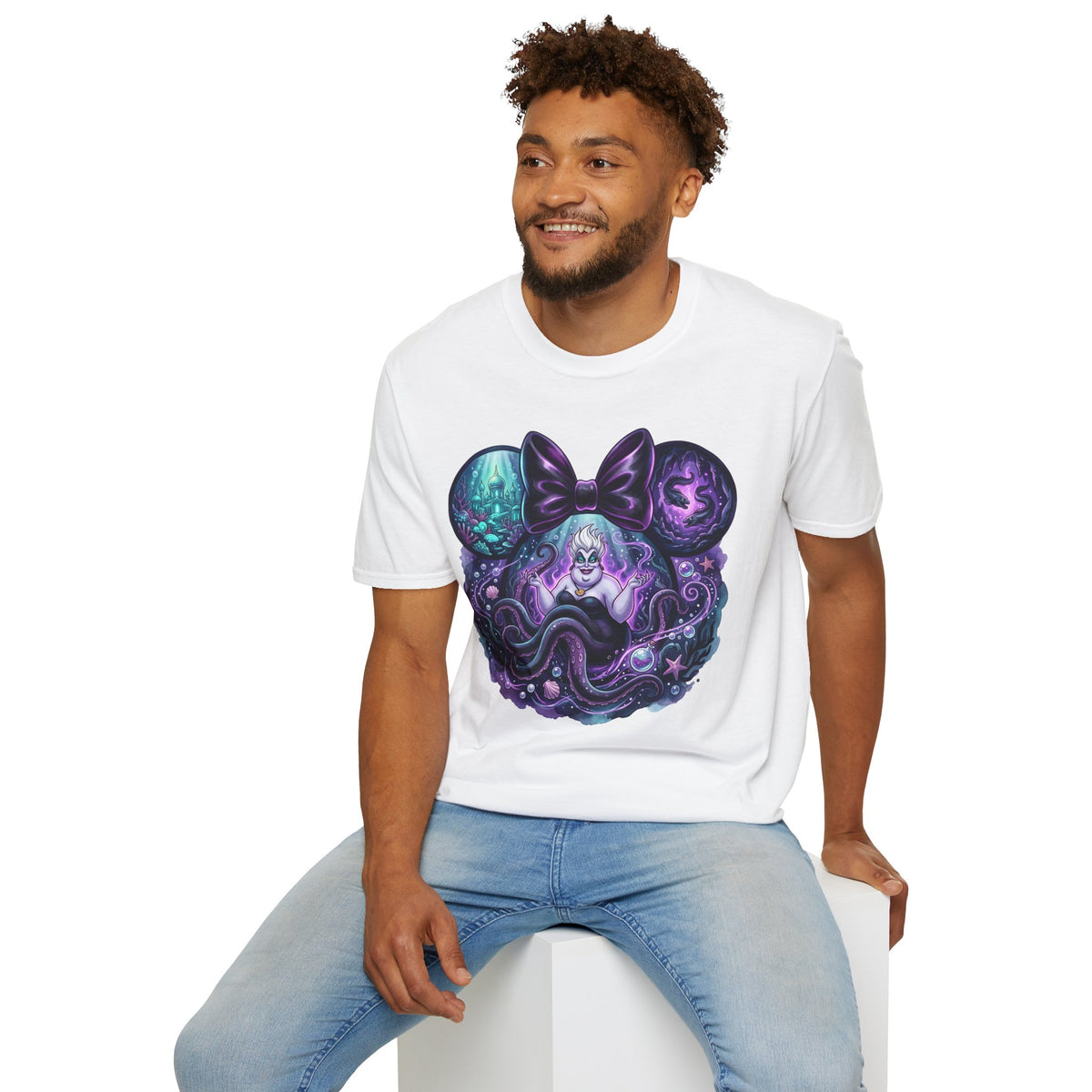 Disney Villains - Ursula's Sea Witch Vignette Unisex Graphic Tee