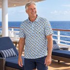 4. Cruise deck lounge
