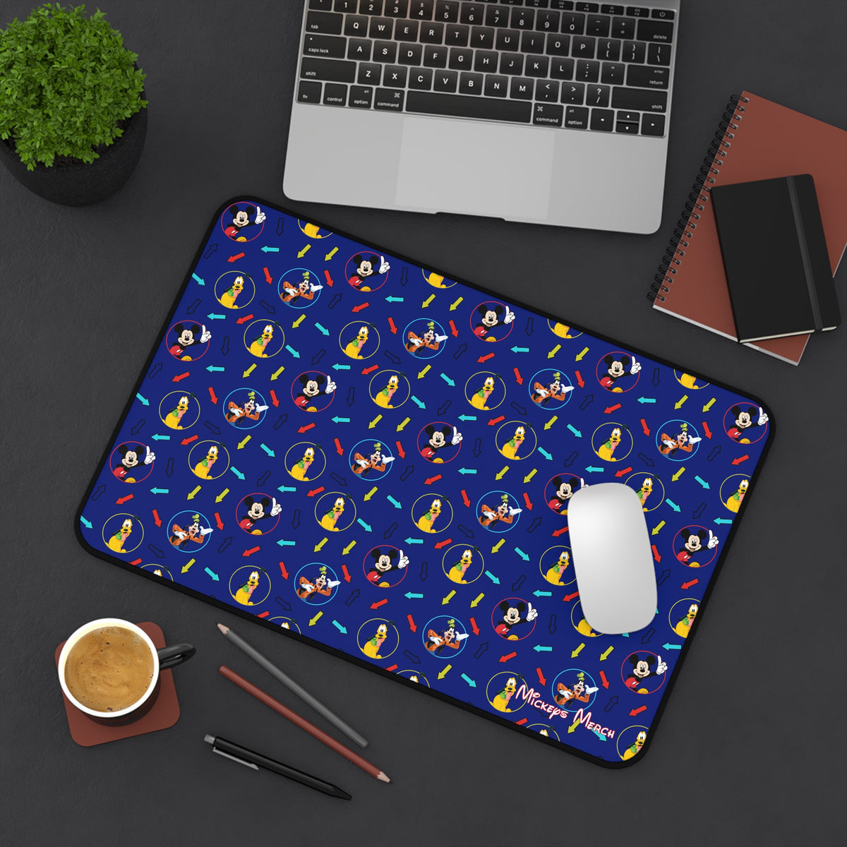 Character Arrows Stateroom Desk Mat